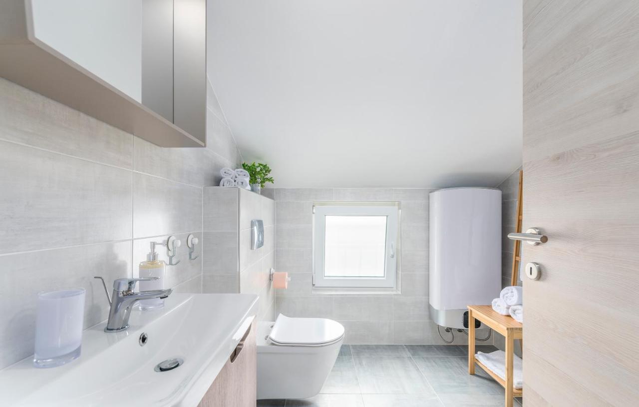Apartment Serena, Sea View, Peroj Eksteriør bilde