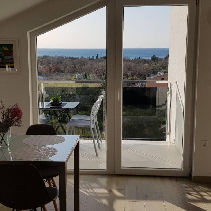 Apartment Serena, Sea View, Peroj Eksteriør bilde
